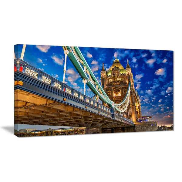 lights on tower bridge cityscape photography canvas print PT7553